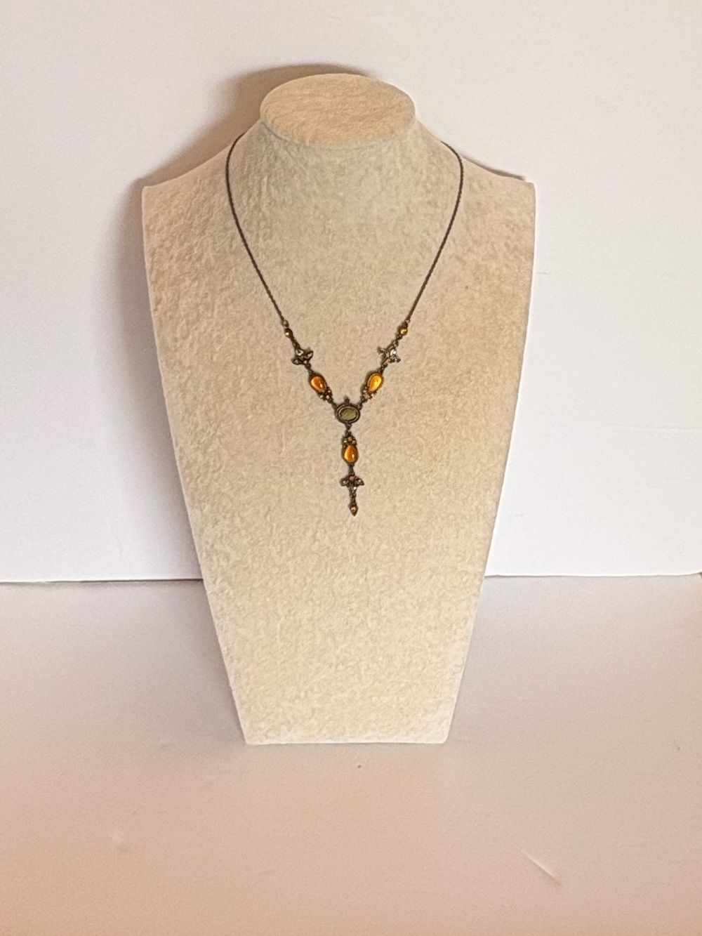Vintage Style Amber Glass Y Necklace Antique Bronze Victorian Pendant - Picture 4 of 6